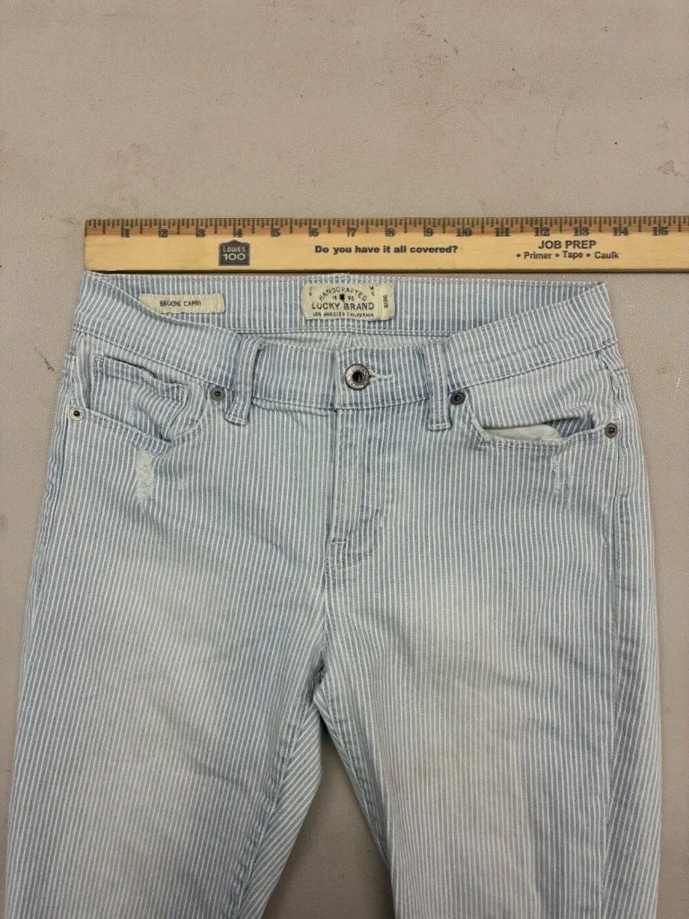 Lucky Brand Brooke Capri Jeans Womens Size 2/26‎ Striped Distressed Skinny